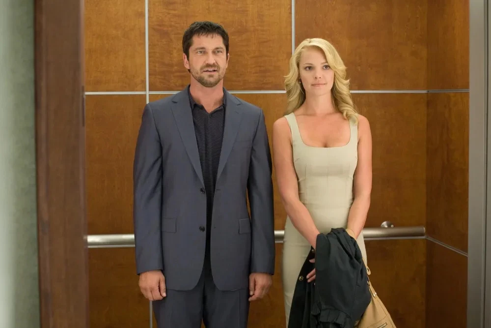 The Ugly Truth (2009) - Movies Like 27 Dresses