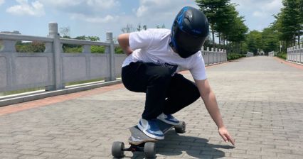 Lithium Ion Giants and the Battery Technology Revolution Engineering the Future of Electric Skateboarding